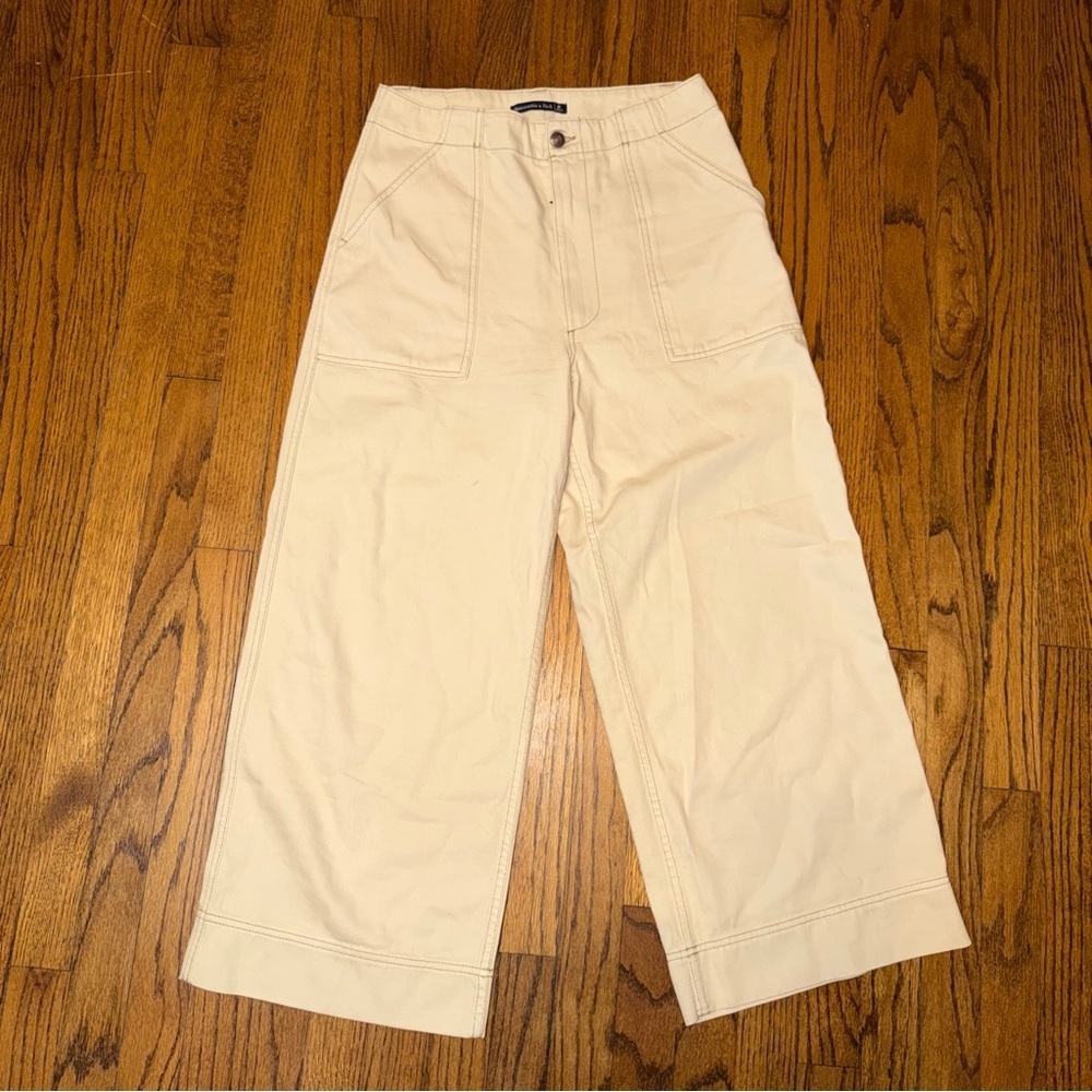 Abercrombie & Fitch Curve Love Wide Leg Cream Pants 100% Cotton Size Medium
